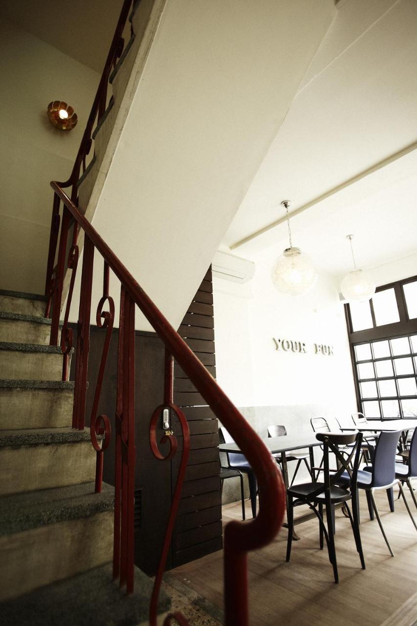 Hour Roots Tainan Exterior foto